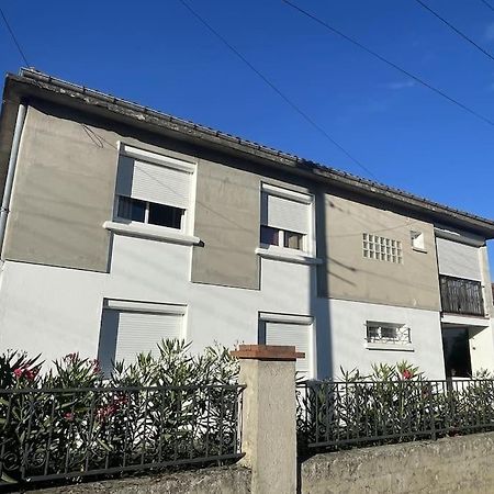 Charmante Maison Individuelle A Limoux Bagian luar foto