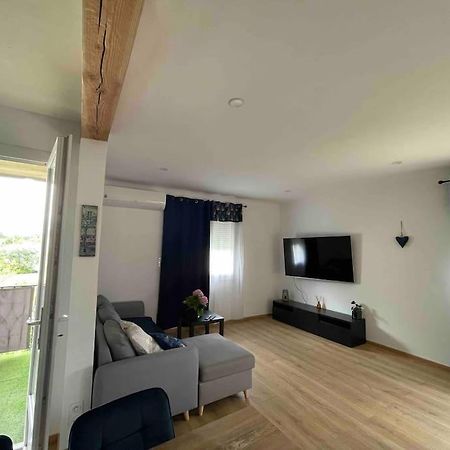 Charmante Maison Individuelle A Limoux Bagian luar foto
